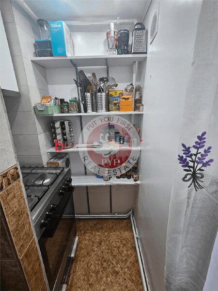 Uverturii | apartament 3 camere | 53mp | decomandat | B10130